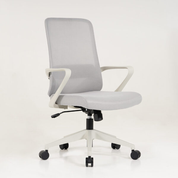 Luno chair in white.