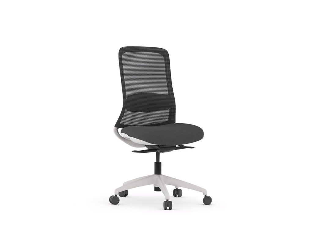 Flow chair in white