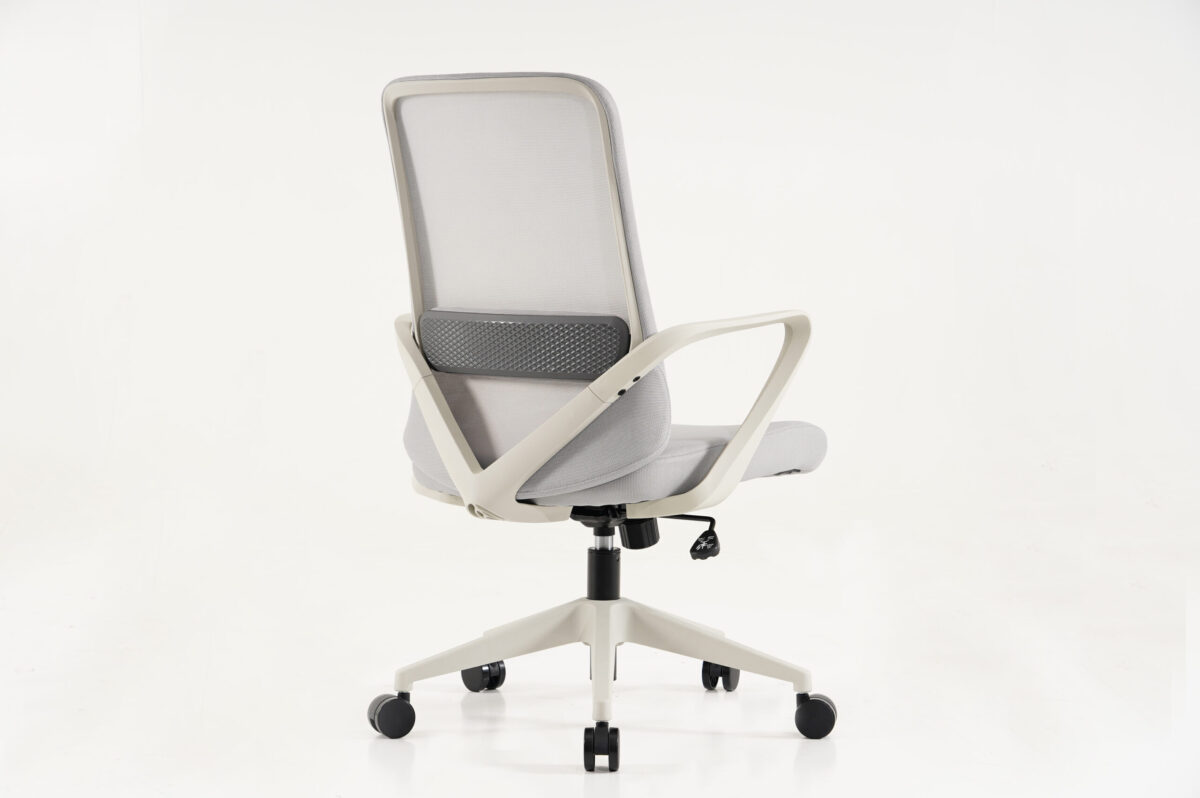 Luno Chair - Image 3