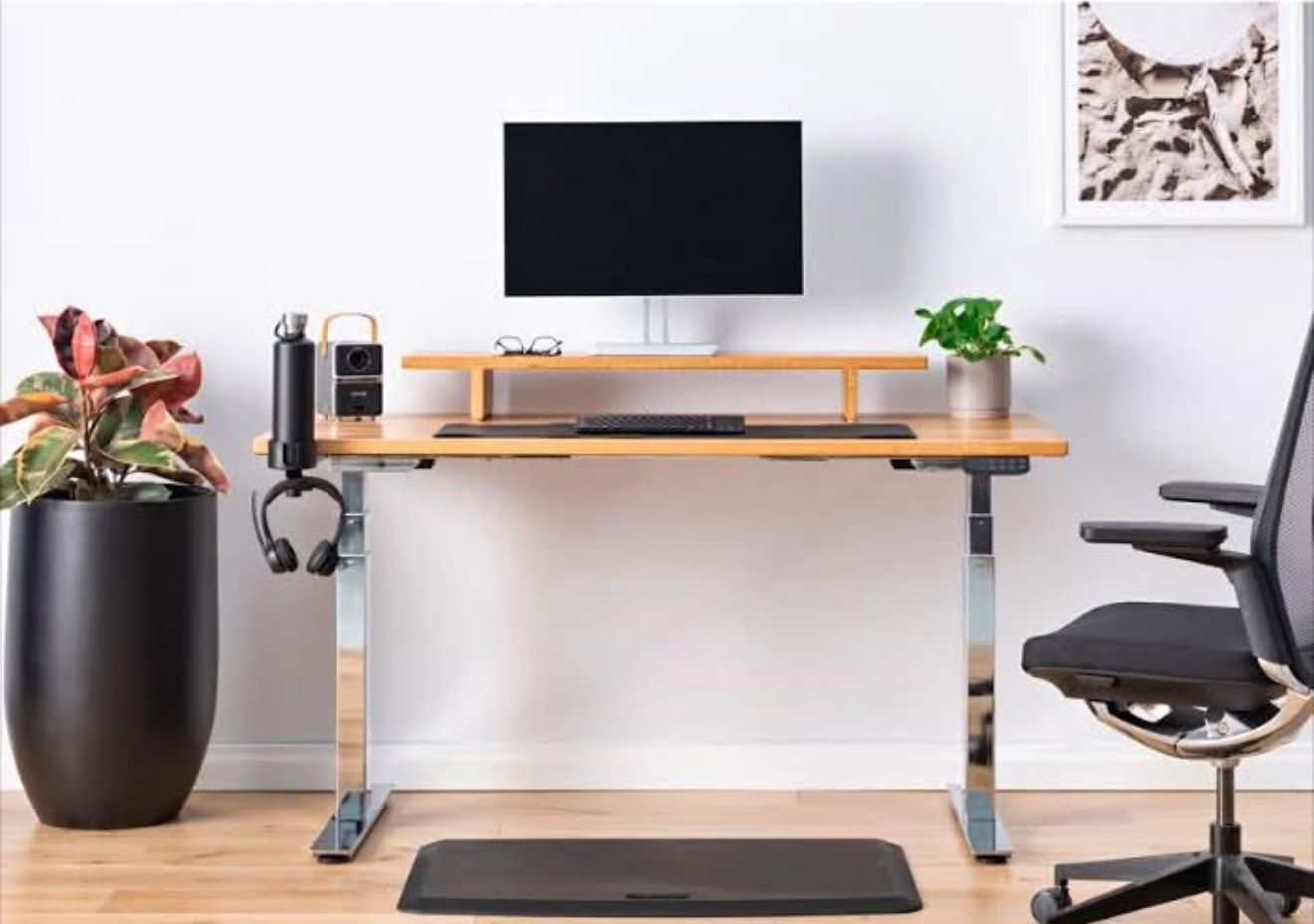 7C241BC7-9DEA-4F46-BF3E-C3FD199915A7 UpDown Pro+ Chrome Frame Sit Stand Desk - Image 2