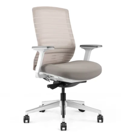 UpDown Ergo Rise chair in desert sand.