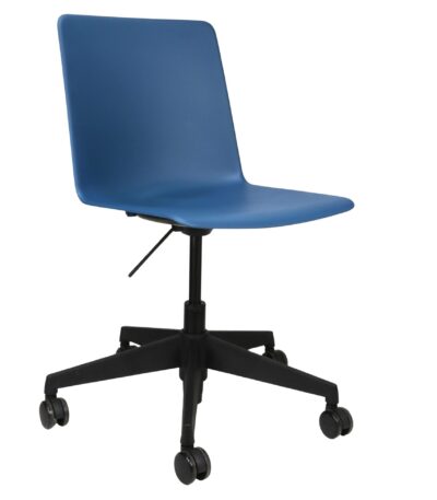 Echo Swivel chair in deepsea blue.