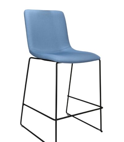 Echo Deluxe in sky with black base.