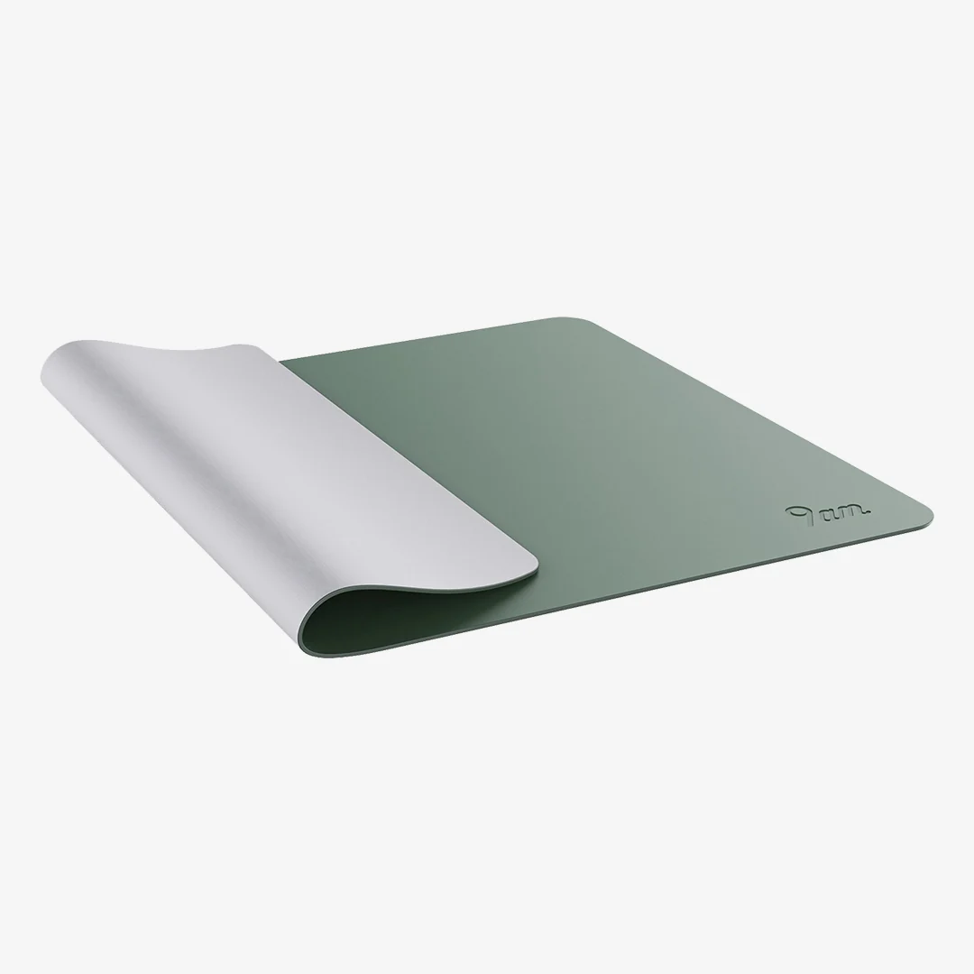 Desk_Mat_-_Double_Side 9am reversible desk mat in green/gray.