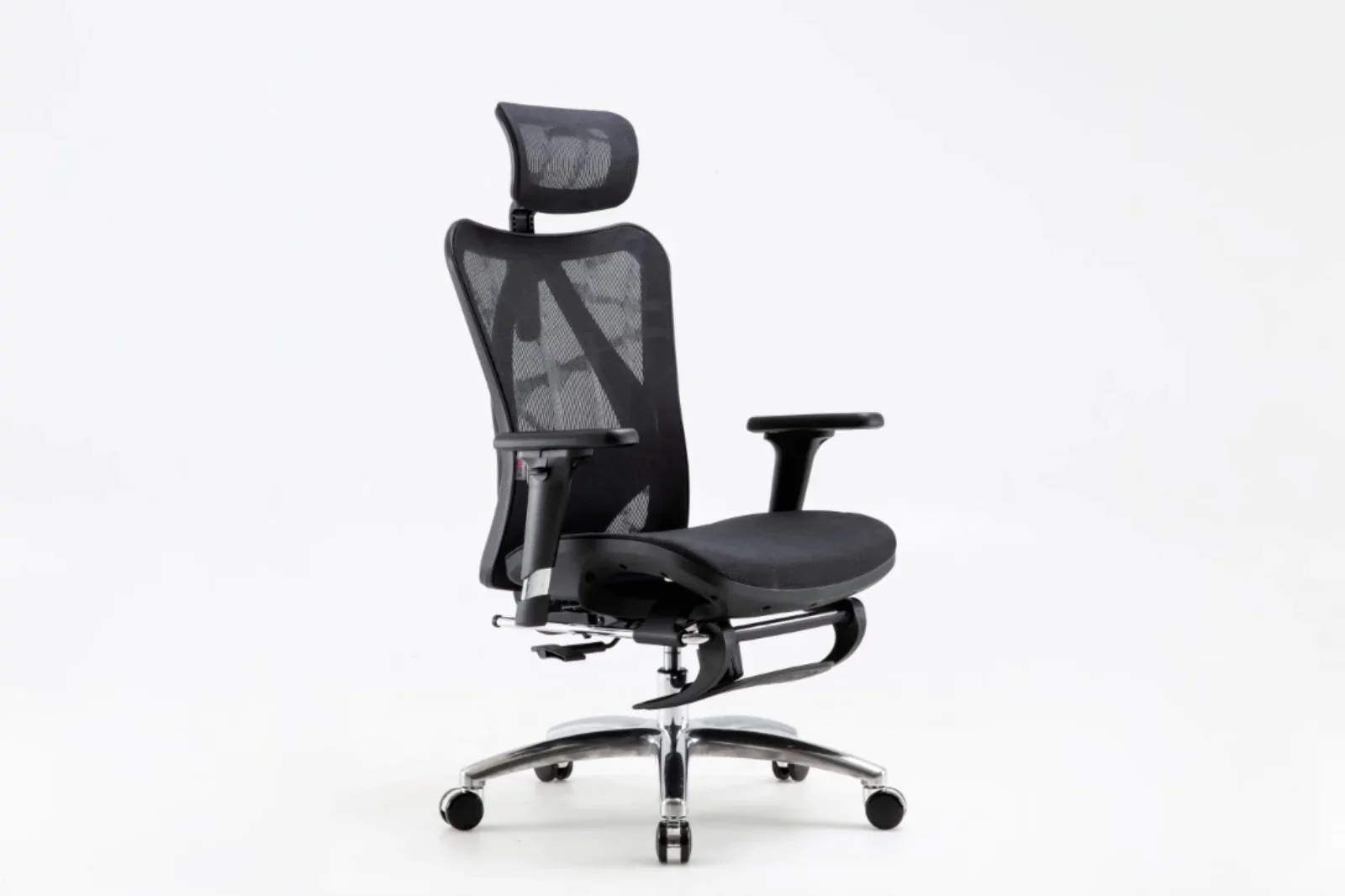 sihoo-m57-ergonomic-office-chair-with-built-in-footrest-859189 Sihoo M57-C chair in black.